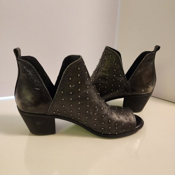 Brand new! Lucky Brand Black and Silver Ankle Booties - Picture 6 of 6